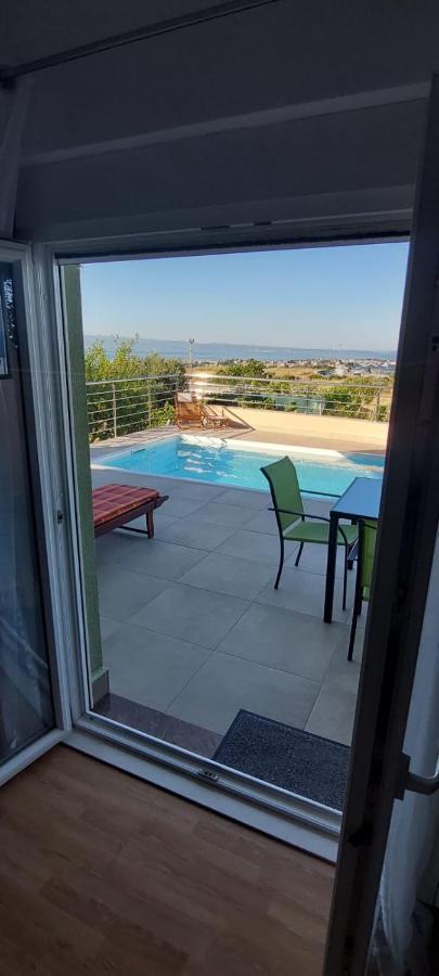 Apartment M&M With Private Pool Kučine Extérieur photo