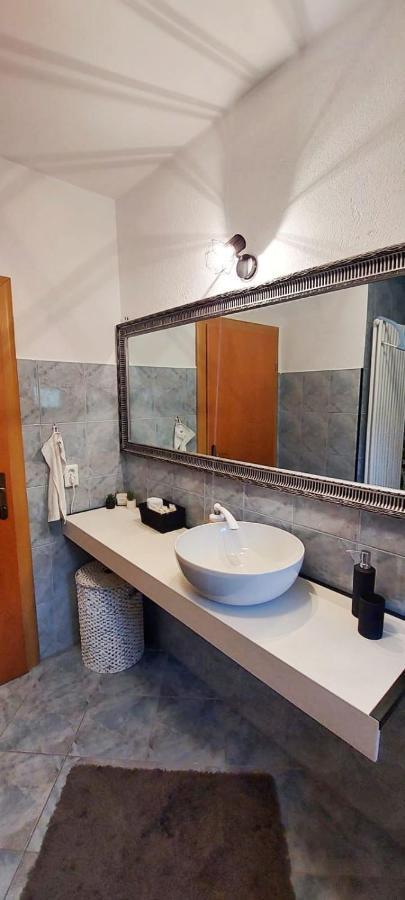 Apartment M&M With Private Pool Kučine Extérieur photo
